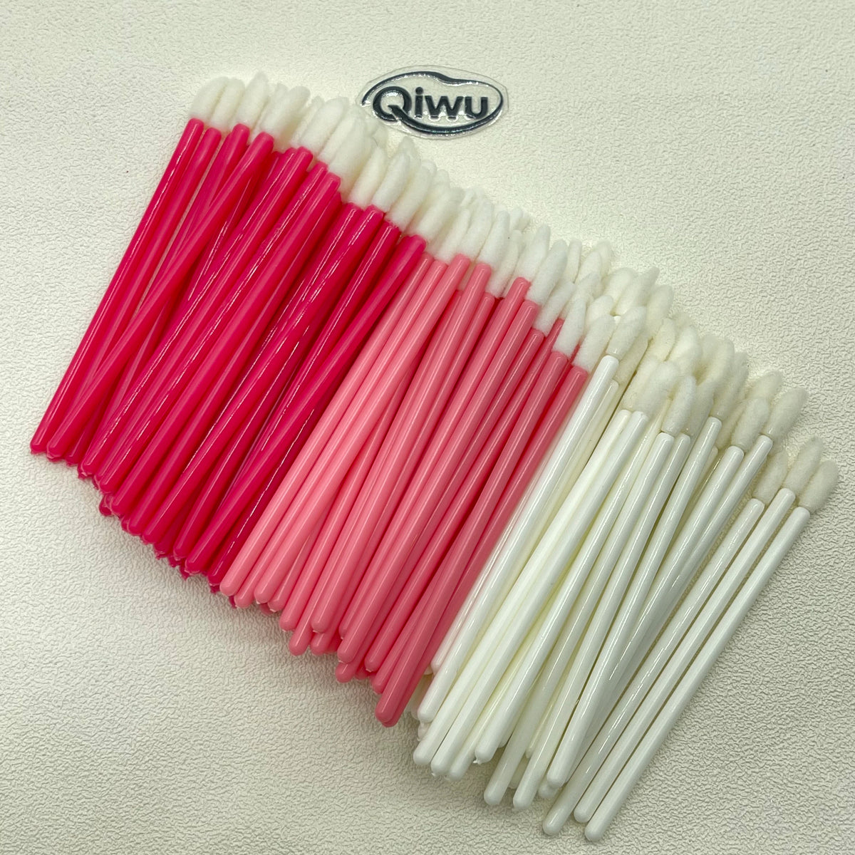 300pcs Lip Brush Brush Eyelash Lipstick Brush Lip Gloss Applicator Wands Makeup Beauty Tool Wands Applicators Disposable Lip